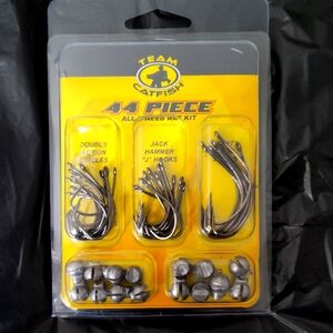 Team Catfish 44 Piece Hook Kit